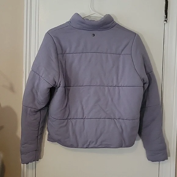 EUC Calia by Carrie Underwood Grey  Quilted Crop Jacket Size S - Picture 3 of 4